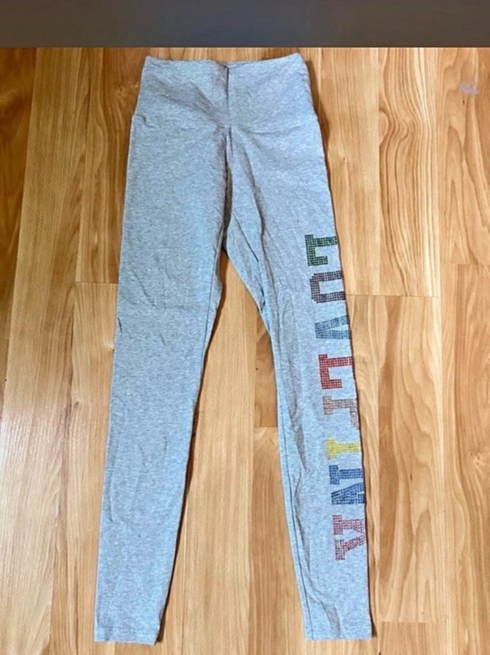 PINK Leggings Gray Size XS Like New
